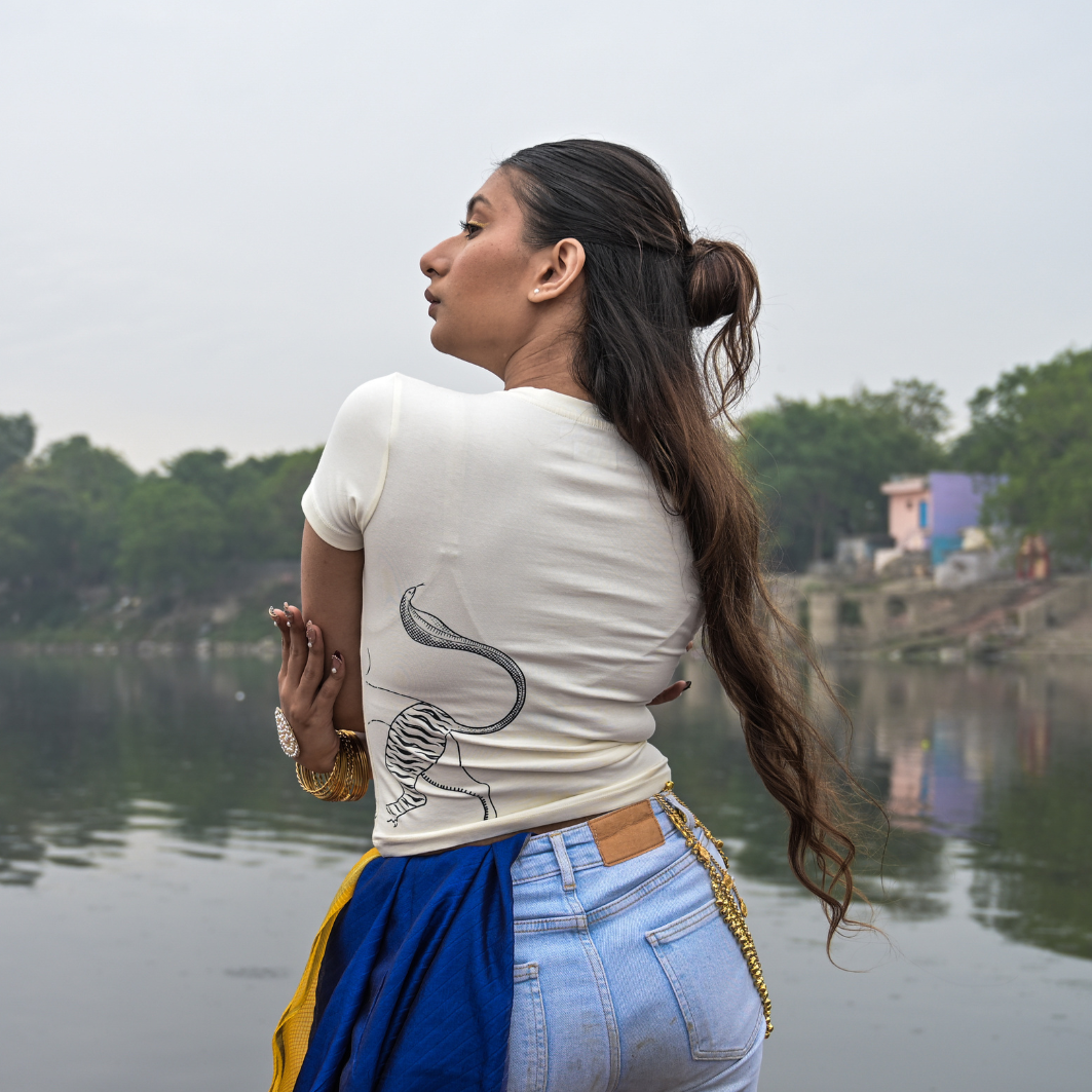 NAVAGUNJARA BABY TEE