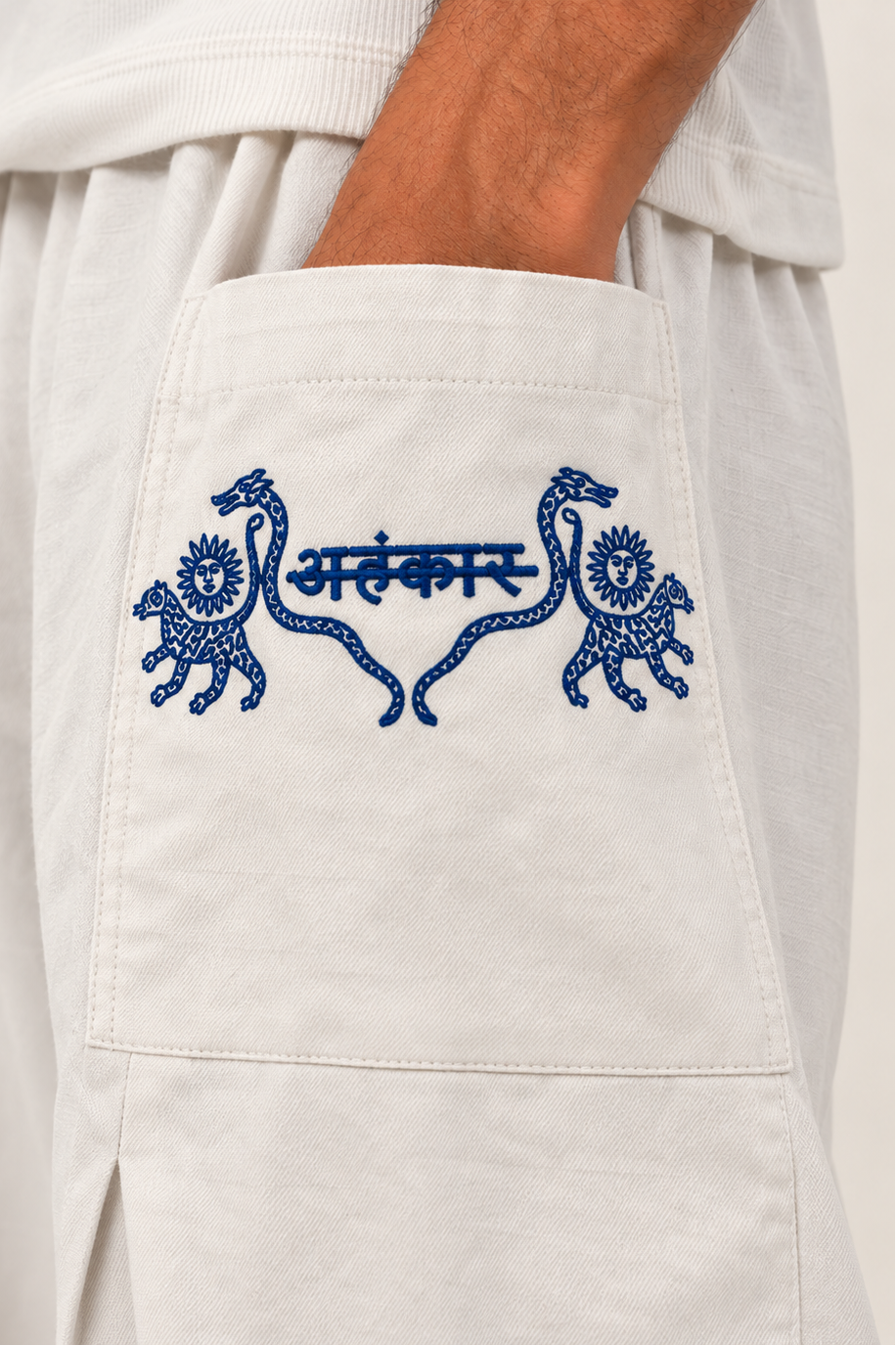 KAARYA PANTS (WHITE)